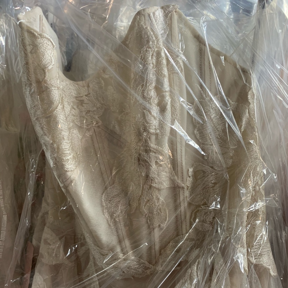BHLDN Willowby Watters Harmony Gown Size 6 NEW - Picture 13 of 14